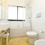 Отель Methis Падуя