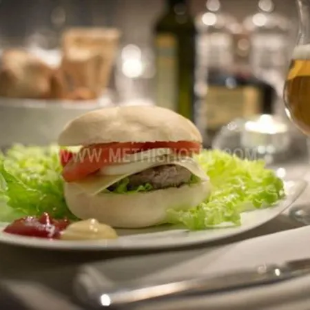 Methis Hotel 4*